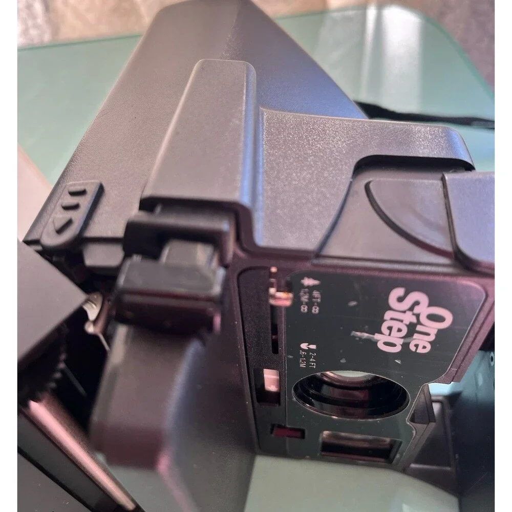 Polaroid One Step 600 Vintage Instant Camera, Black untested